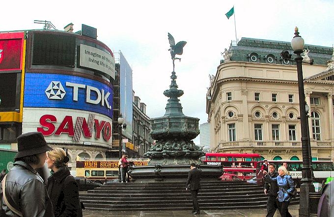 Piccadilly-Circus.jpg